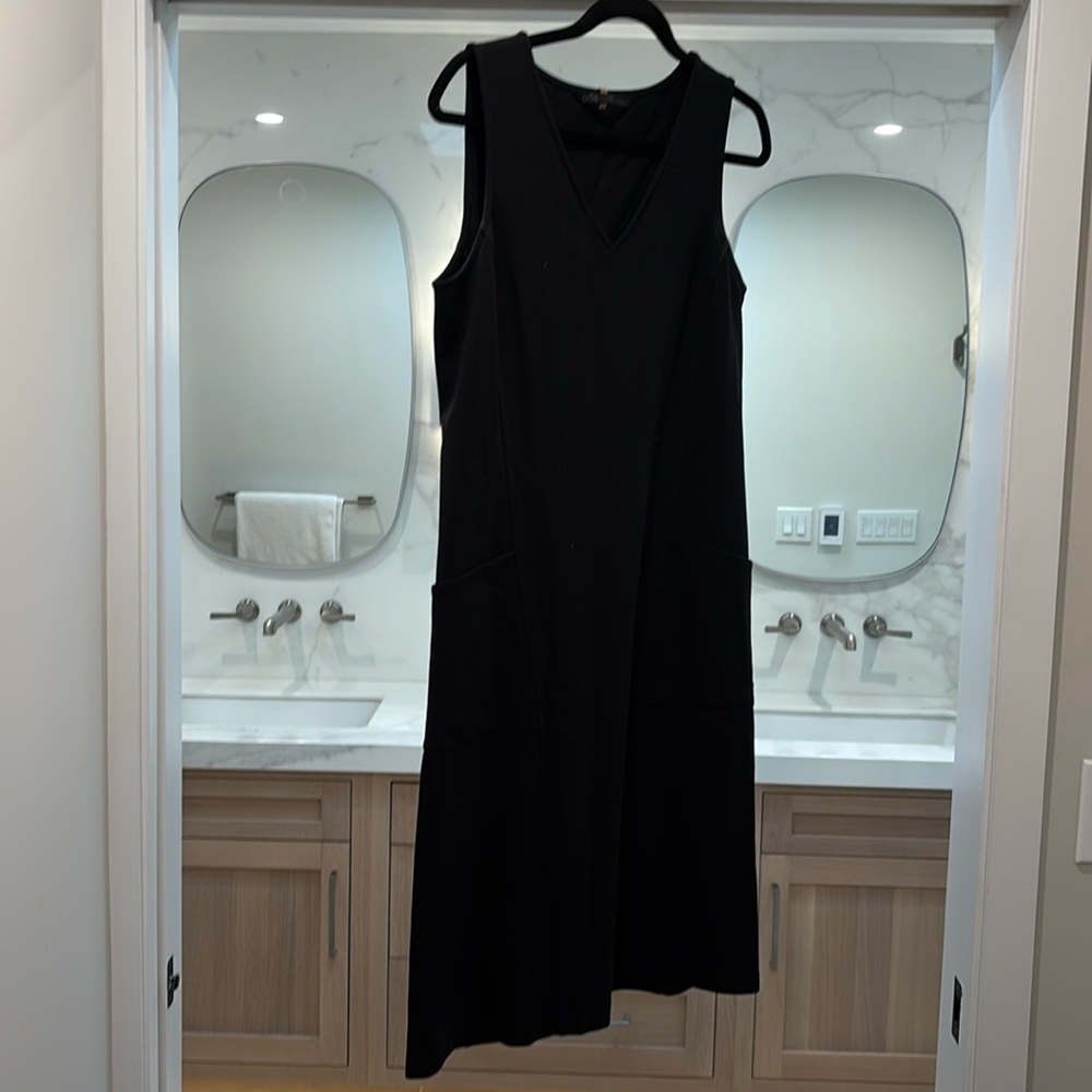 Black women’s Qor dress sizes L